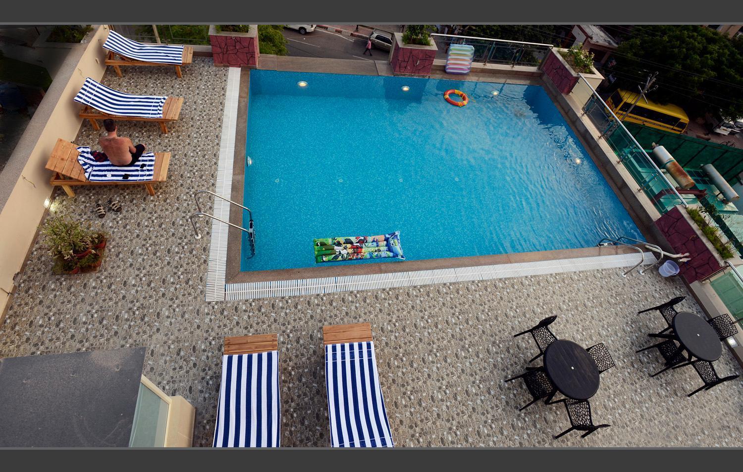 Hotel Atulyaa Taj Agra  Εξωτερικό φωτογραφία