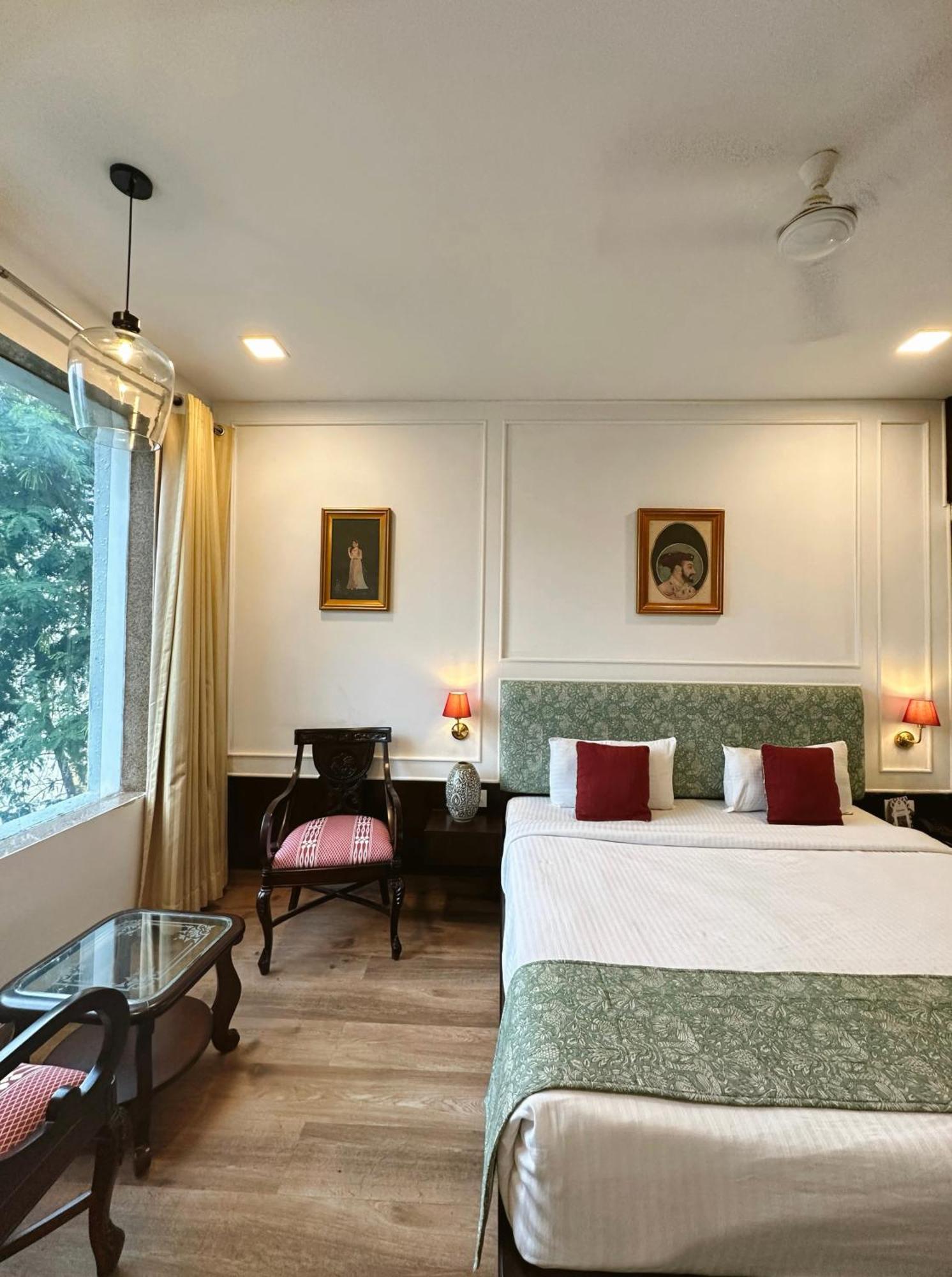Hotel Atulyaa Taj Agra  Εξωτερικό φωτογραφία